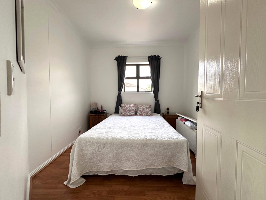 3 Bedroom Property for Sale in Royal Ascot Western Cape